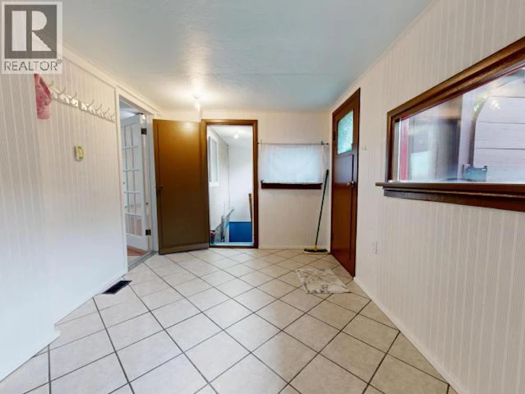 4584 Harvie Avenue, Powell River, BC, V8A 2P1 - 7
