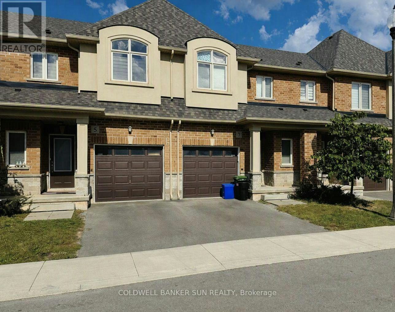 15-7 Arietta Lane, Hamilton, ON, L8E 0K7 - 3
