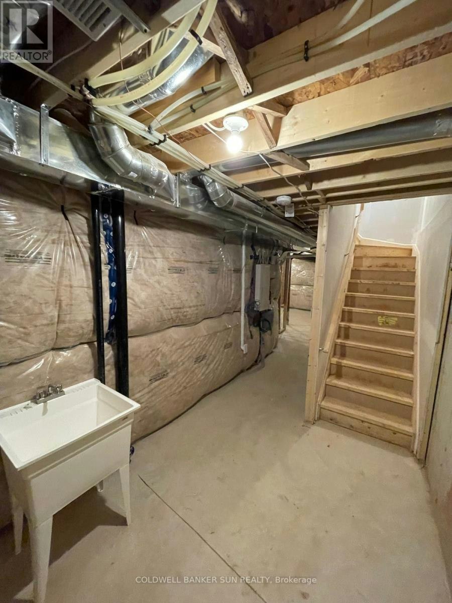 15-7 Arietta Lane, Hamilton, ON, L8E 0K7 - 15