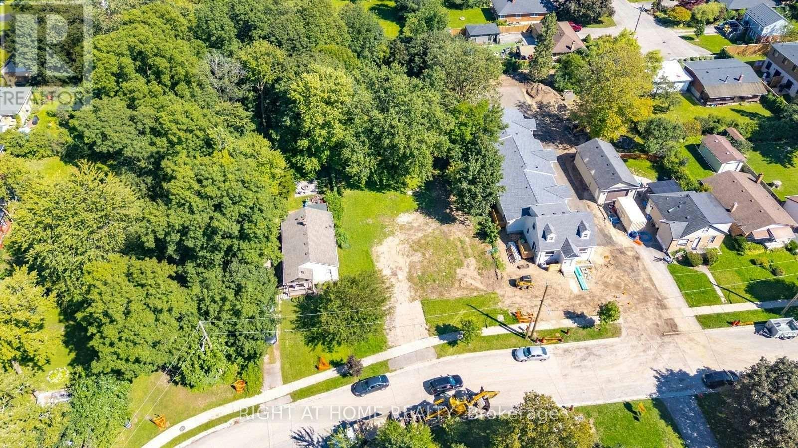 36 Wethered Street, London, ON, N5Y 1G9