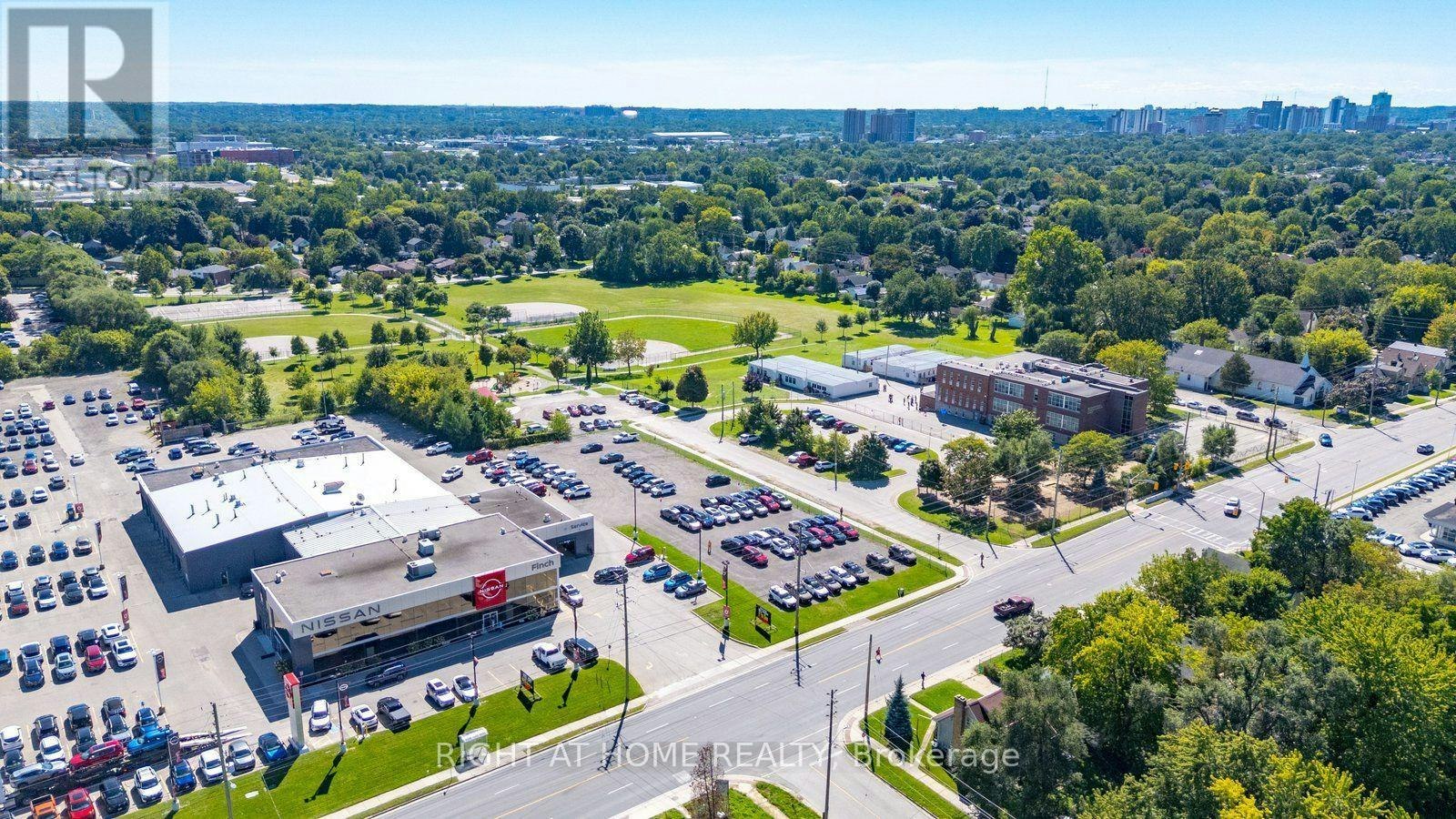 36 Wethered Street, London, ON, N5Y 1G9