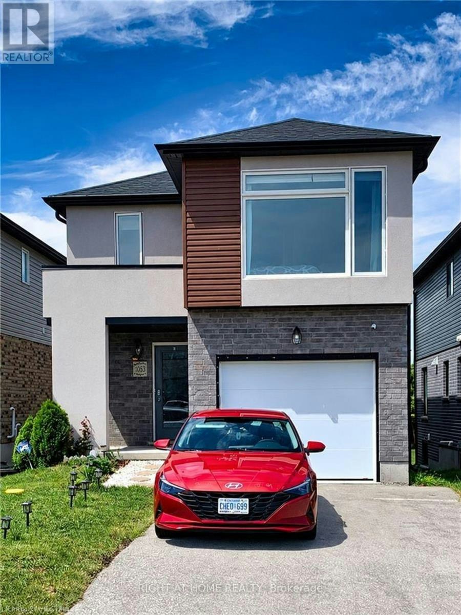 1855 Foxridge Crescent, London, ON, N6G 0L7