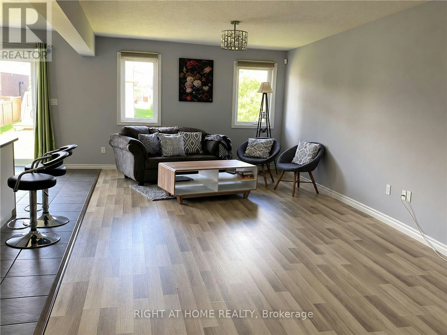 1855 Foxridge Crescent, London, ON, N6G 0L7 - 3