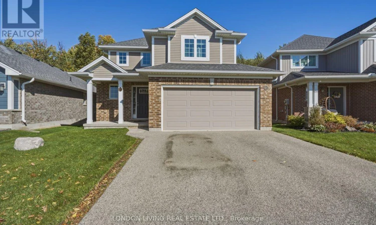 97 Peach Tree Boulevard