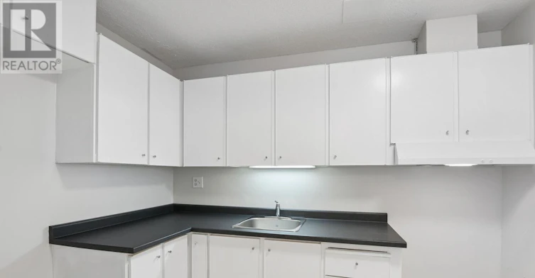 805-20 Chesterton Drive, Ottawa, ON, K2E 6Z7 - 14