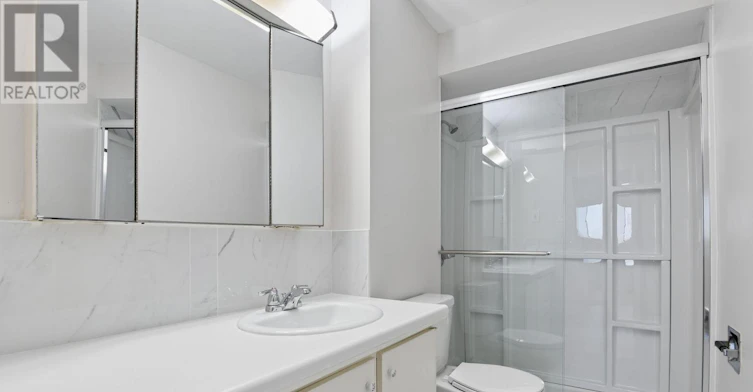 805-20 Chesterton Drive, Ottawa, ON, K2E 6Z7 - 25