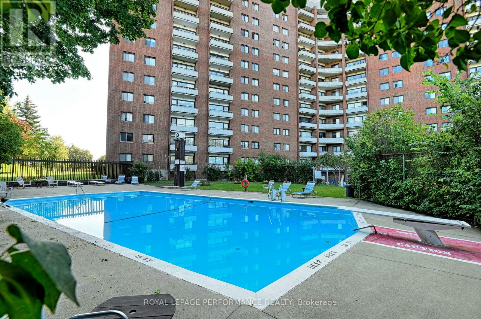 805-20 Chesterton Drive, Ottawa, ON, K2E 6Z7 - 36