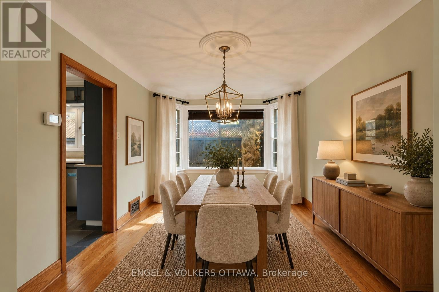 139 Renfrew Avenue, Ottawa, ON, K1S 1Z7 - 8