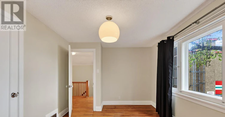 139 Renfrew Avenue, Ottawa, ON, K1S 1Z7 - 21