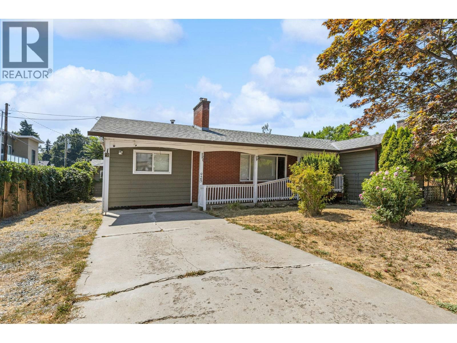 925 Sutherland Avenue, Kelowna, BC, V1Y 5X6