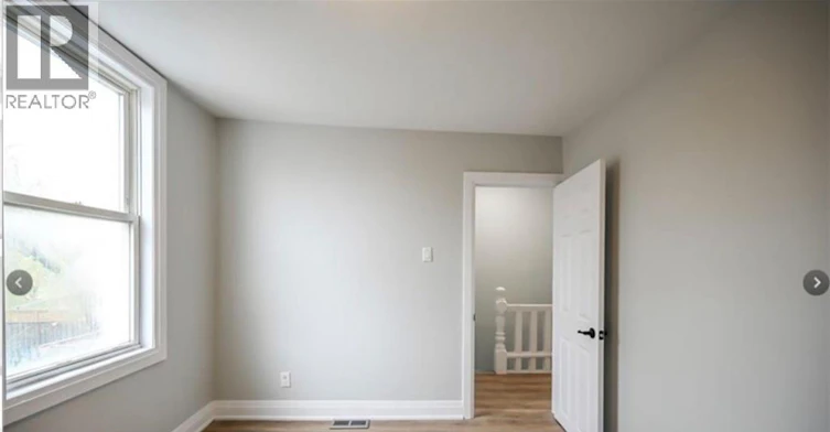 1024 Cannon Street E, Hamilton, ON, L8L 2H6 - 18