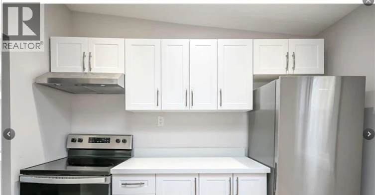 1024 Cannon Street E, Hamilton, ON, L8L 2H6 - 3