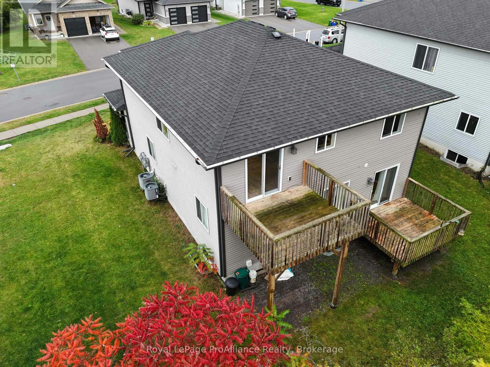 70 Ridgeway Place, Belleville, ON, K8P 0E6 - 4