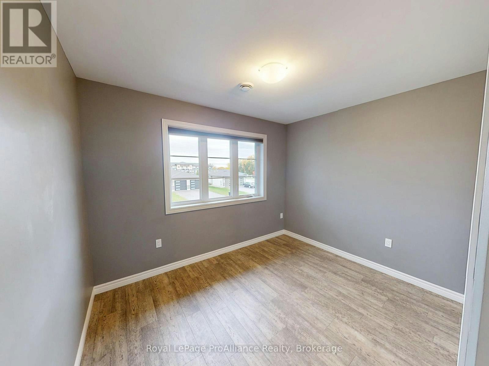 70 Ridgeway Place, Belleville, ON, K8P 0E6 - 20