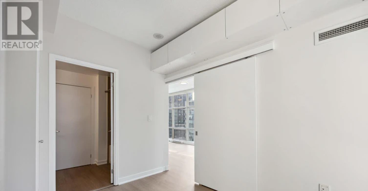 611-9 Spadina Avenue, Toronto, ON, M5V 3M5 - 22