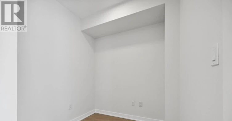 611-9 Spadina Avenue, Toronto, ON, M5V 3M5 - 24