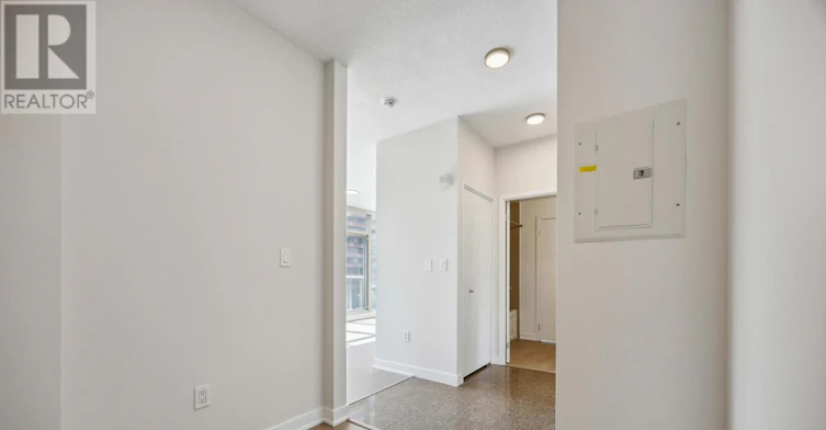 611-9 Spadina Avenue, Toronto, ON, M5V 3M5 - 25