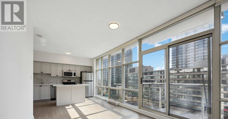 611-9 Spadina Avenue, Toronto, ON, M5V 3M5 - 18