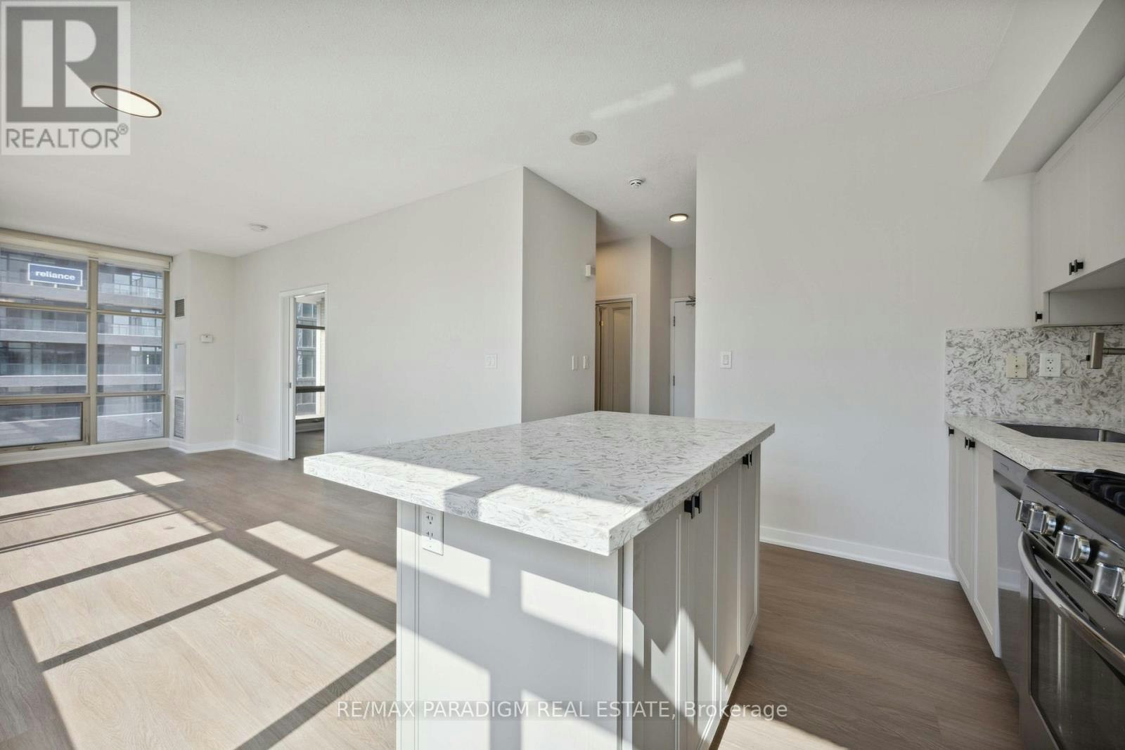 611-9 Spadina Avenue, Toronto, ON, M5V 3M5 - 9