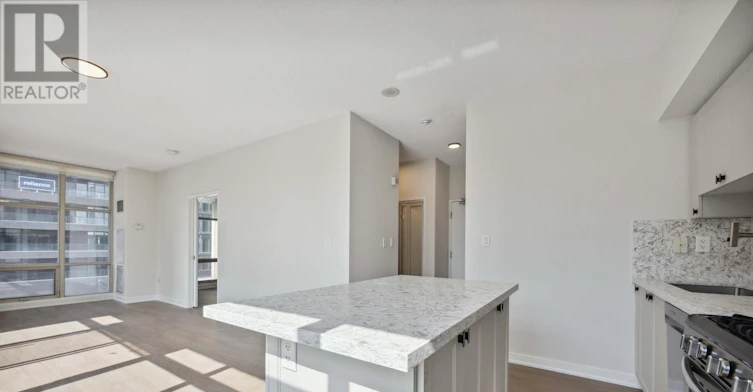 611-9 Spadina Avenue, Toronto, ON, M5V 3M5 - 9
