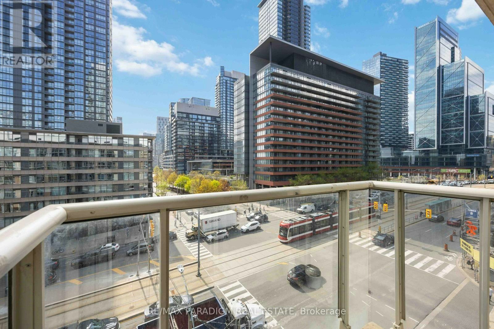 611-9 Spadina Avenue, Toronto, ON, M5V 3M5 - 29