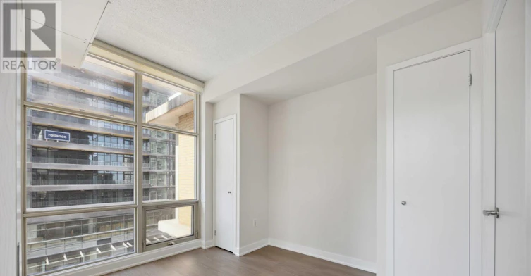 611-9 Spadina Avenue, Toronto, ON, M5V 3M5 - 20