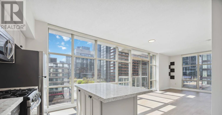 611-9 Spadina Avenue, Toronto, ON, M5V 3M5 - 10