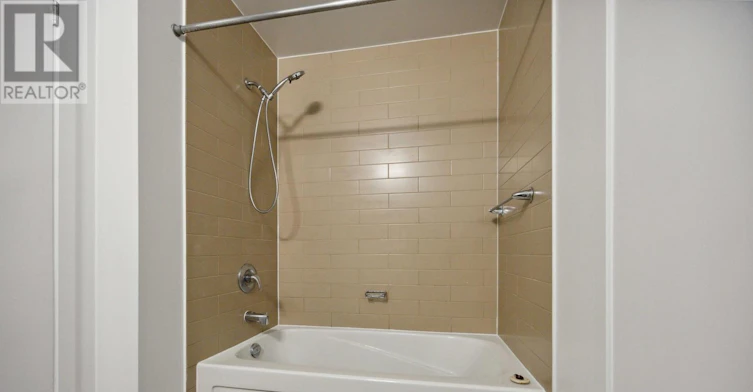 611-9 Spadina Avenue, Toronto, ON, M5V 3M5 - 27