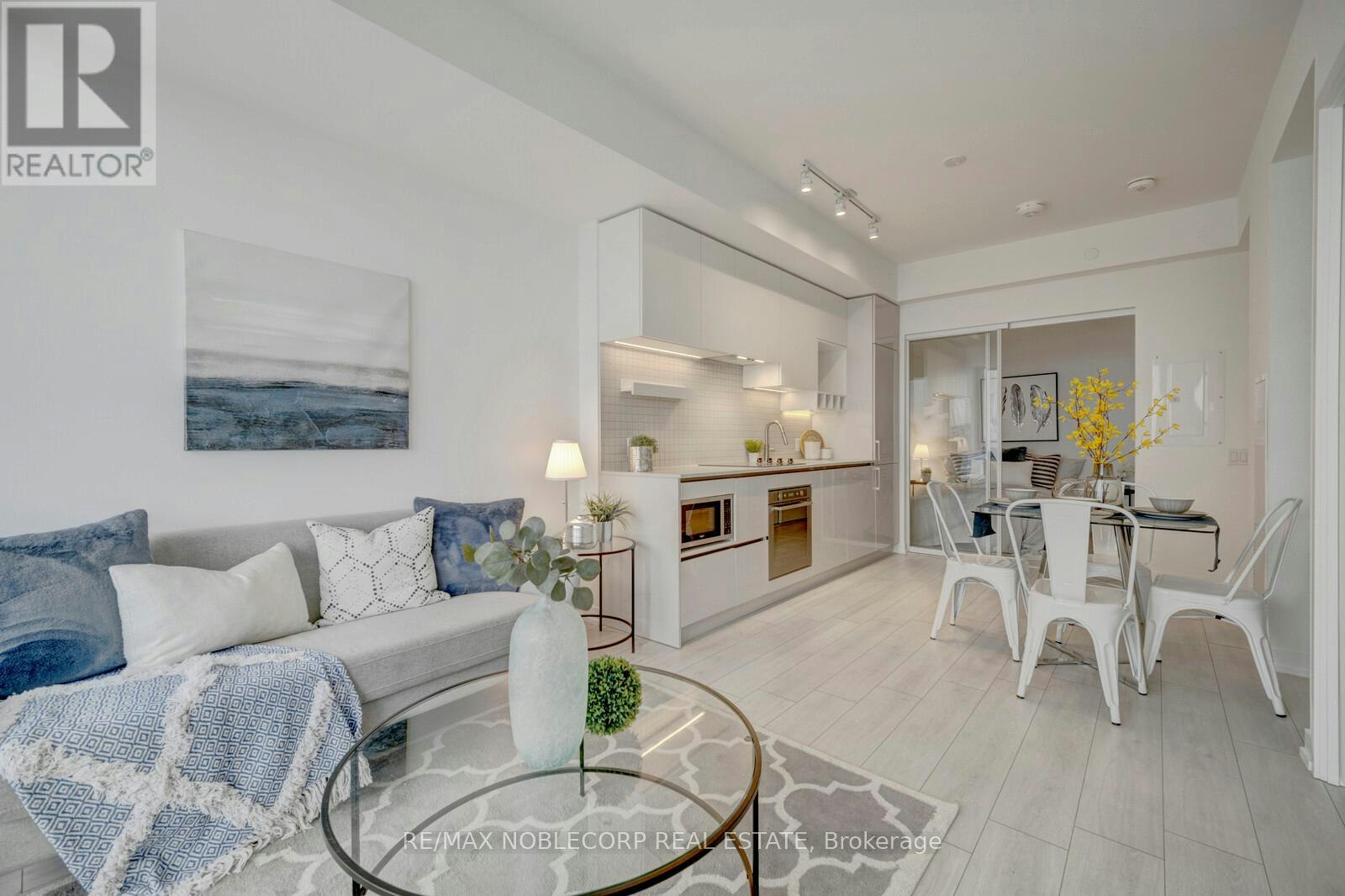 6105-898 Portage Parkway, Vaughan, ON, L4K 0J6 - 13