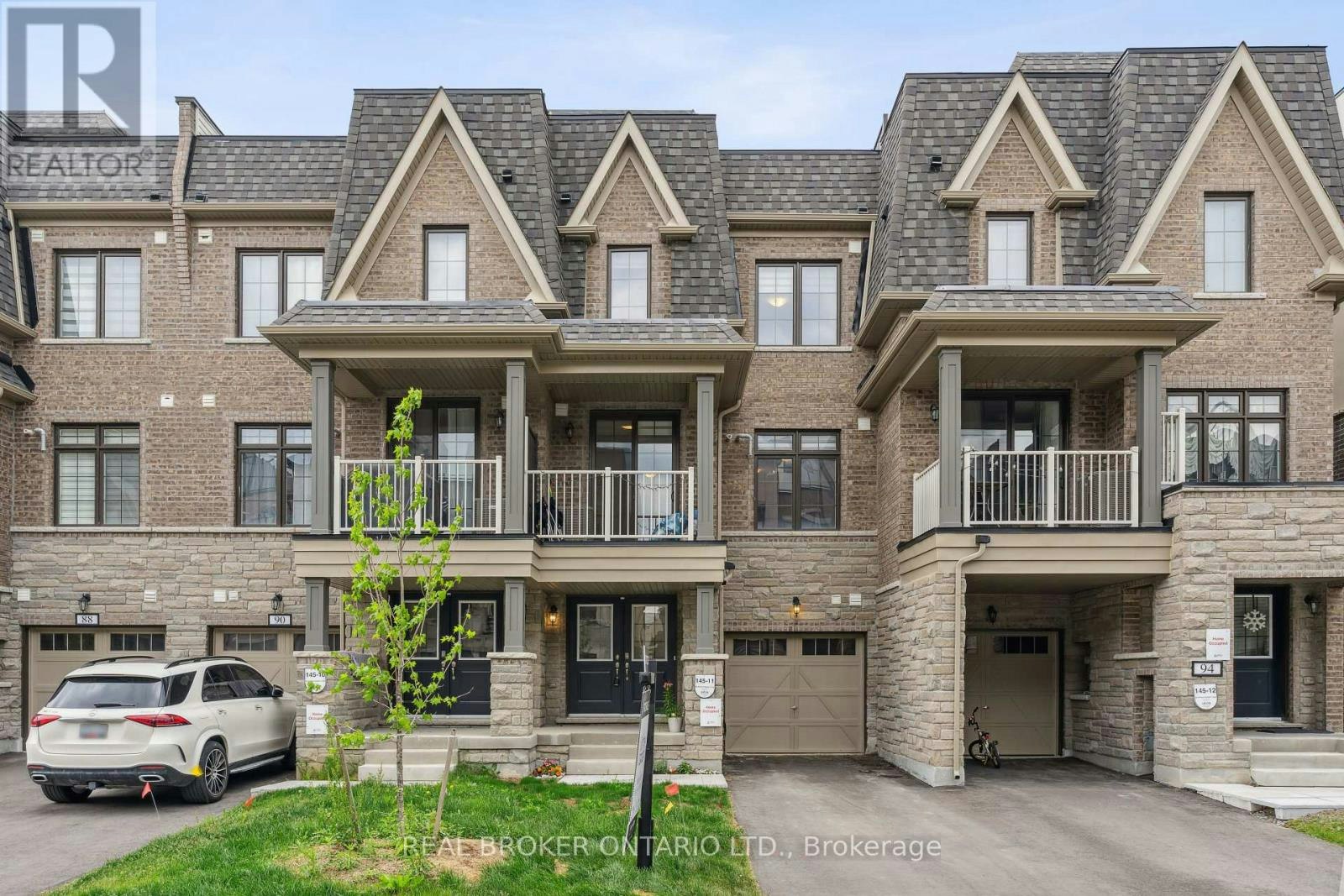 92 William Shearn Crescent, Markham, ON, L6C 3J4