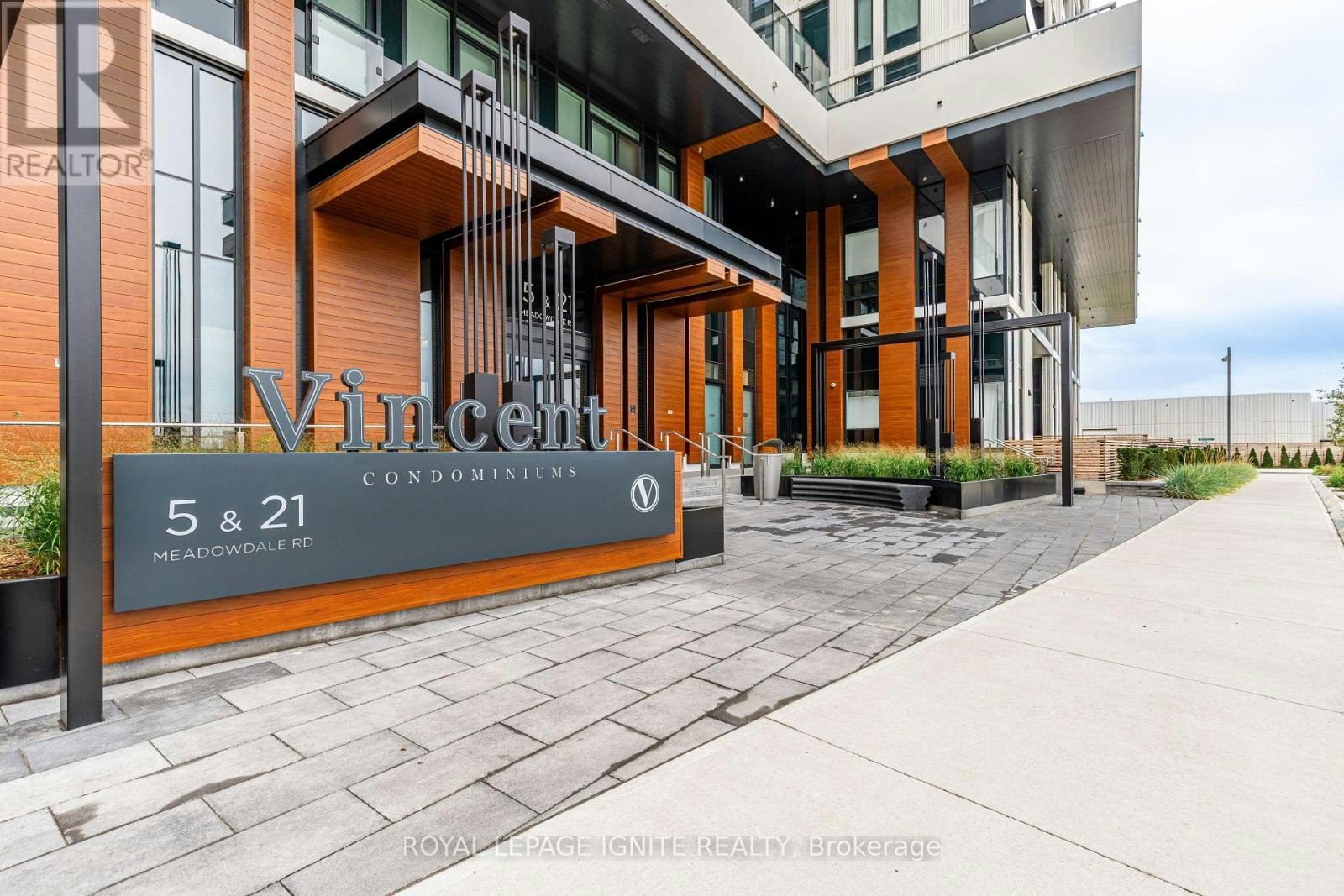 2208-5 Meadowale Road, Toronto, ON, L4K 0C7 - 3