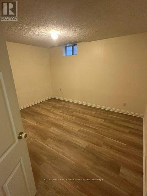 BSMT-3453 Nutcracker Drive, Mississauga, ON, L5N 6E7 - 5