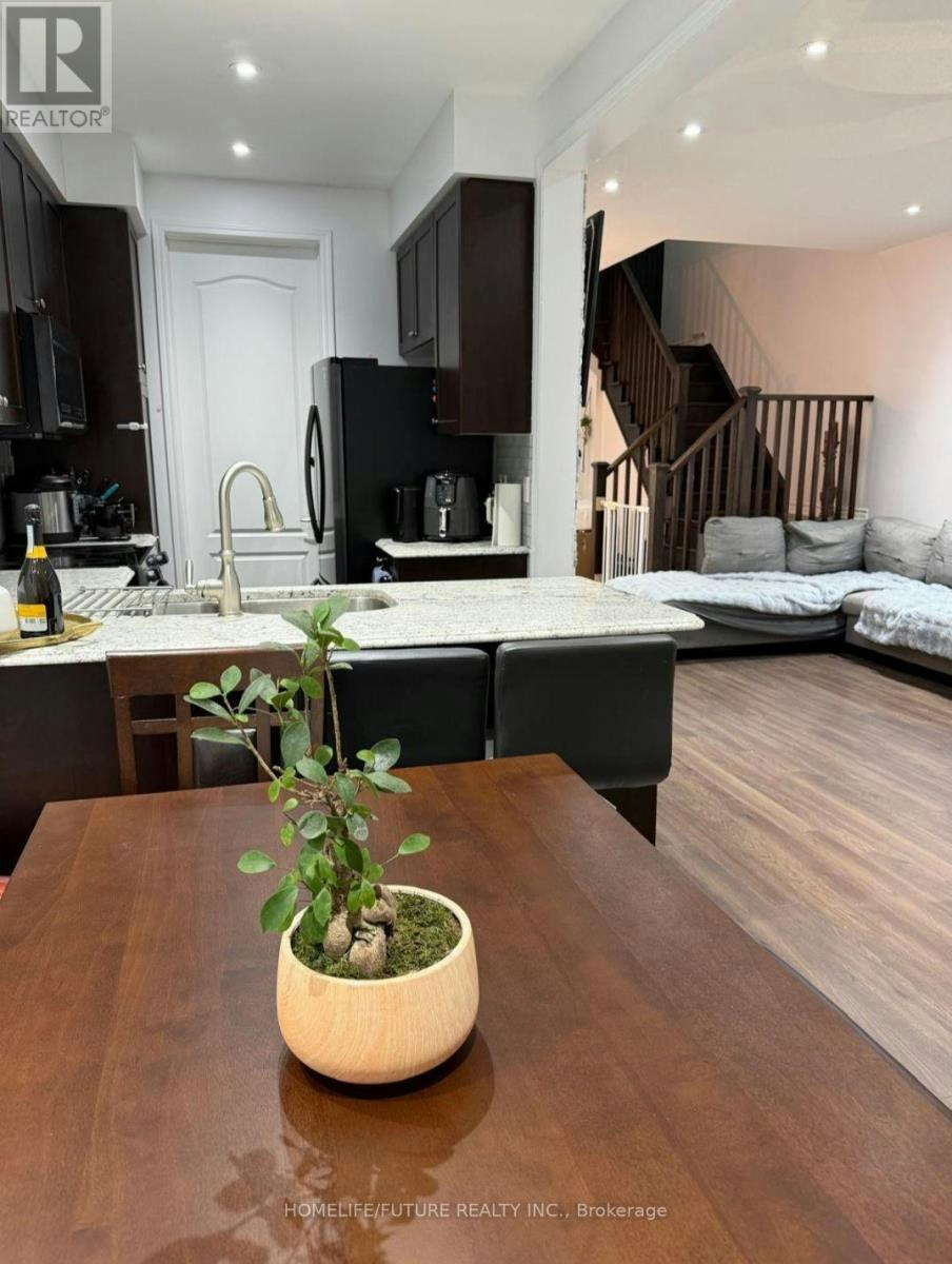 80 Phyllis Drive, Caledon, ON, L7C 4E2 - 8