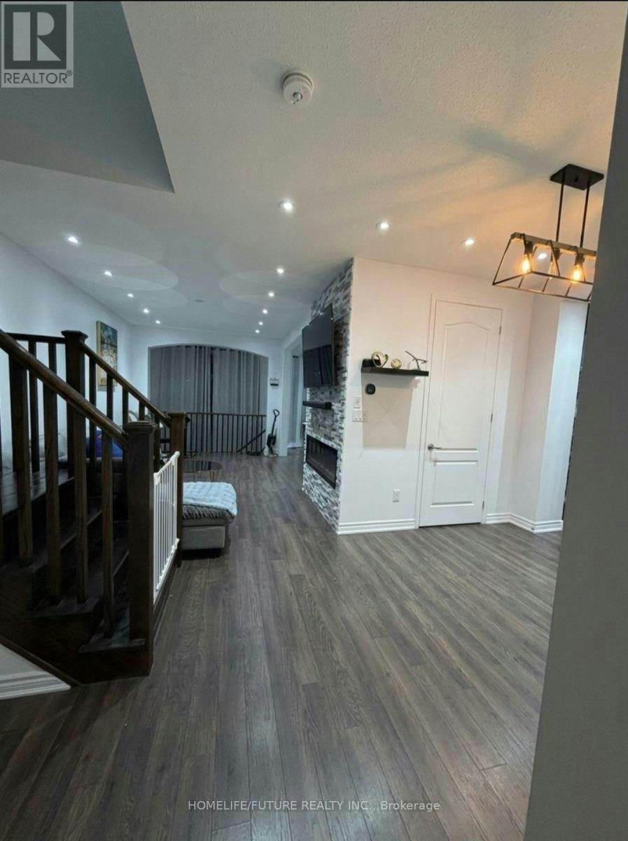 80 Phyllis Drive, Caledon, ON, L7C 4E2 - 3