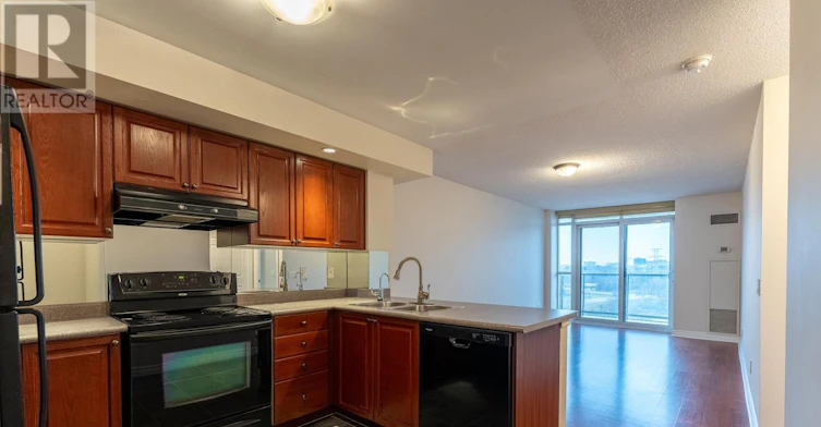 1019-5233 Dundas Street W, Toronto, ON, M9B 6M1 - 9