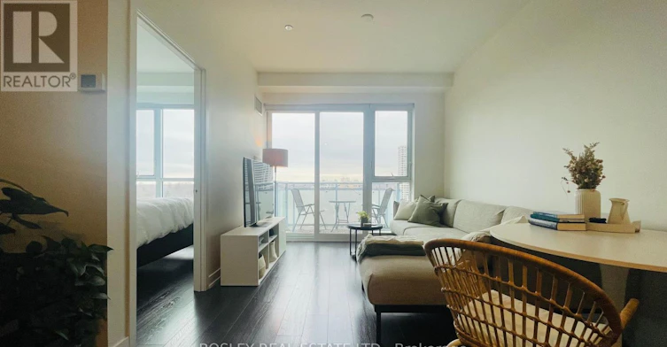 829-1830 Bloor Street W, Toronto, ON, M6P 0A2 - 5