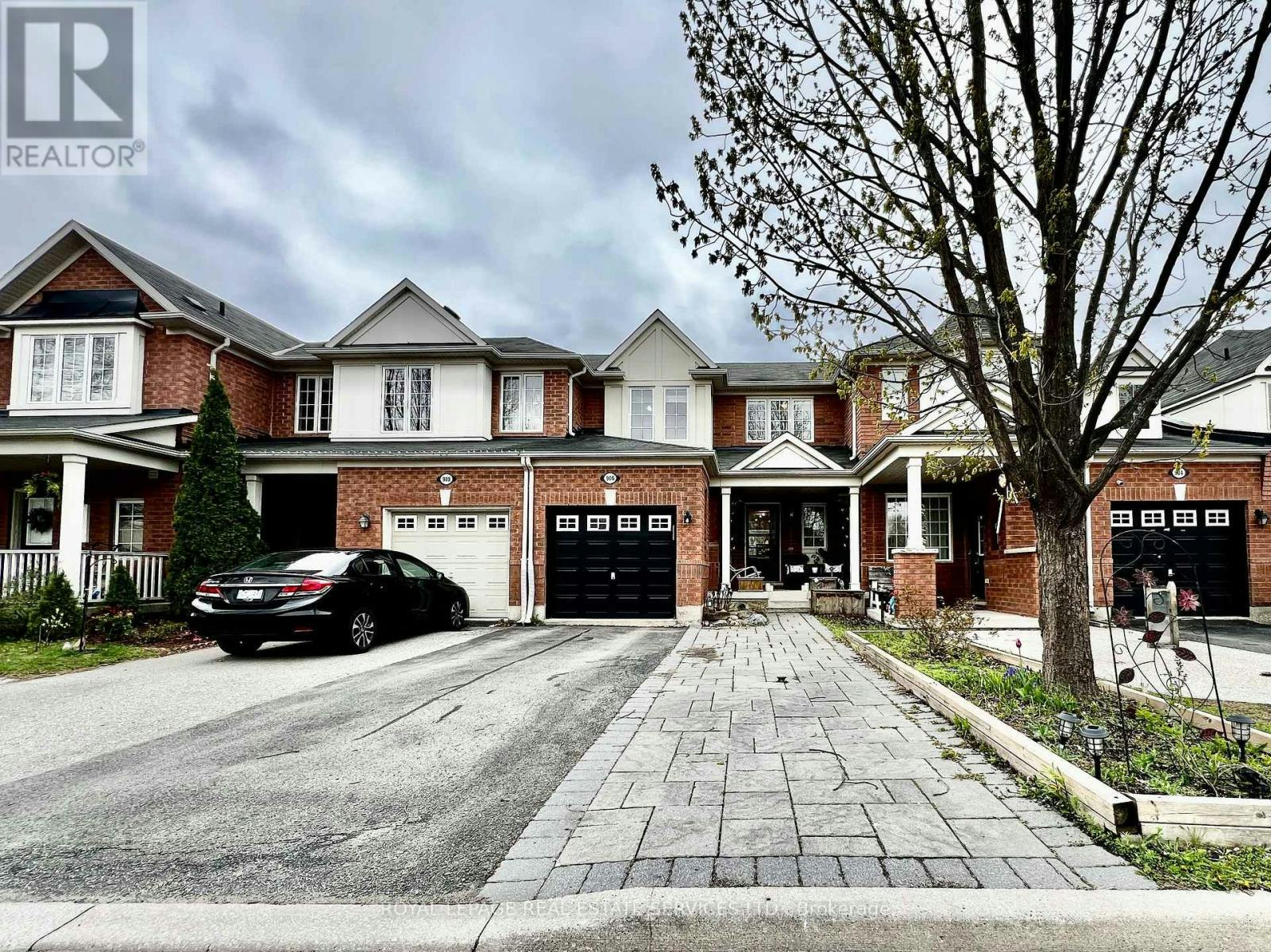 906 Burrows Gate, Milton, ON, L9T 0K7 - 2
