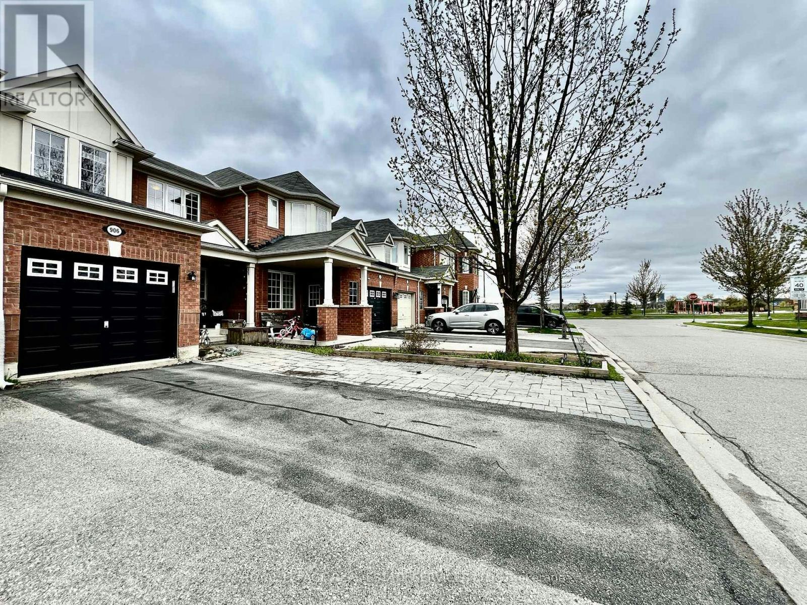 906 Burrows Gate, Milton, ON, L9T 0K7 - 3