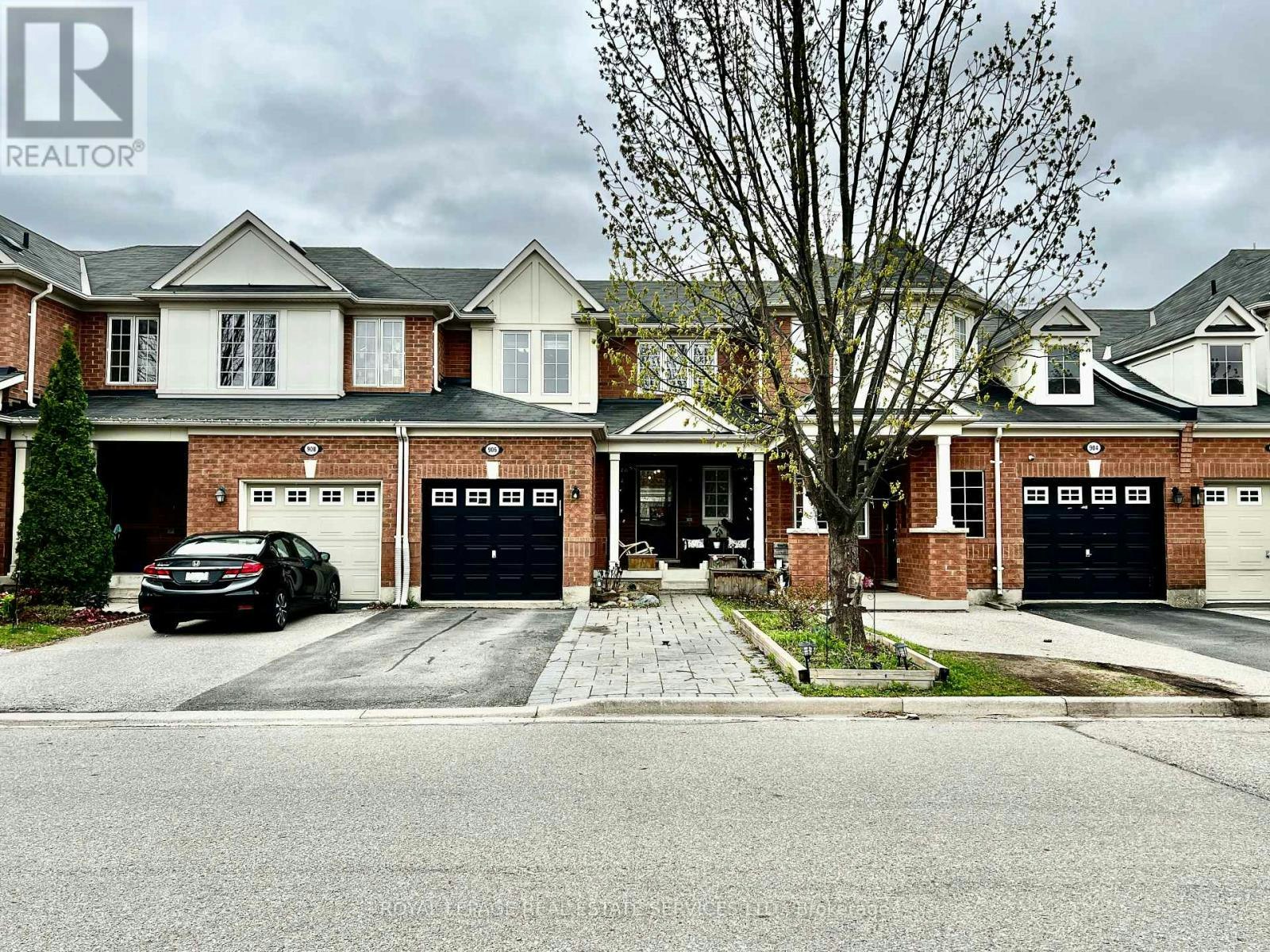 906 Burrows Gate, Milton, ON, L9T 0K7