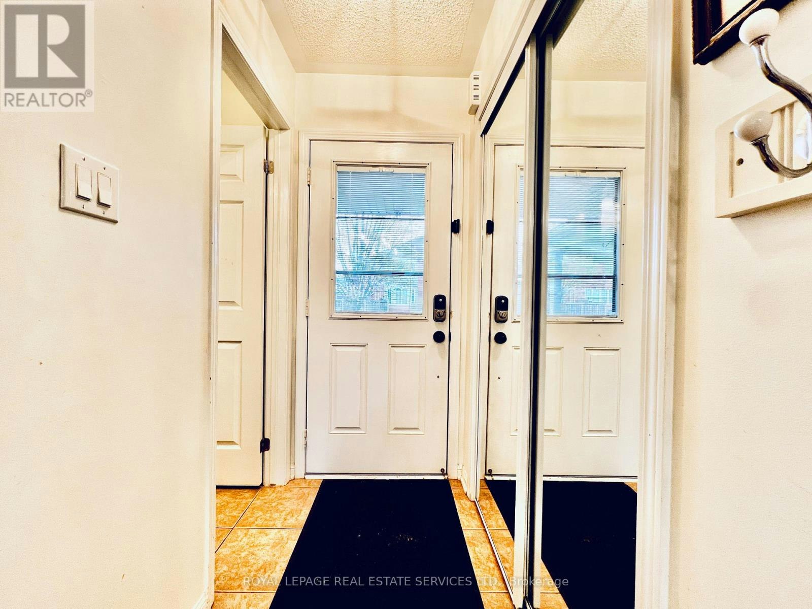 906 Burrows Gate, Milton, ON, L9T 0K7 - 4