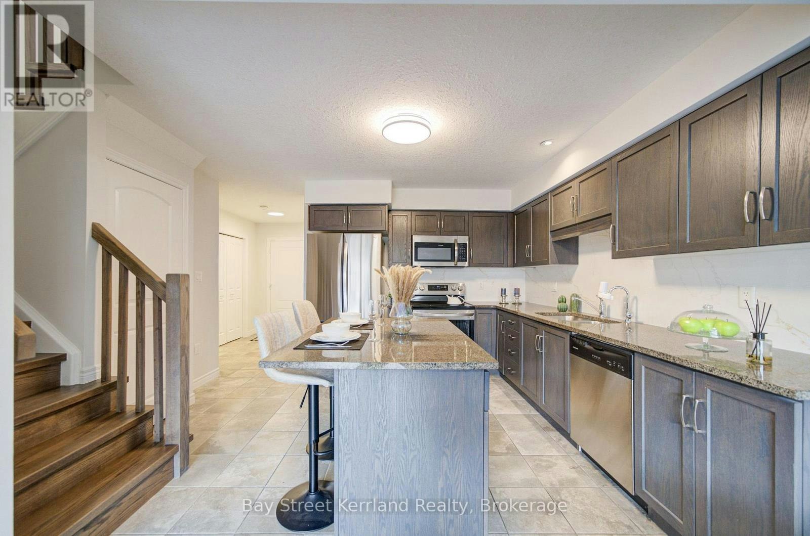 31 Marshall Drive, Guelph, ON, N1E 0K7 - 9