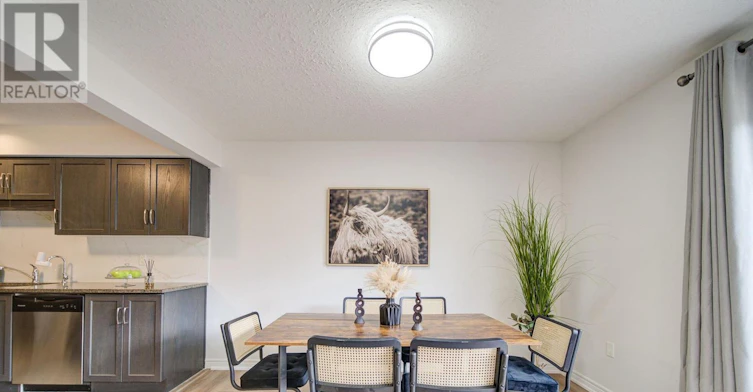 31 Marshall Drive, Guelph, ON, N1E 0K7 - 14