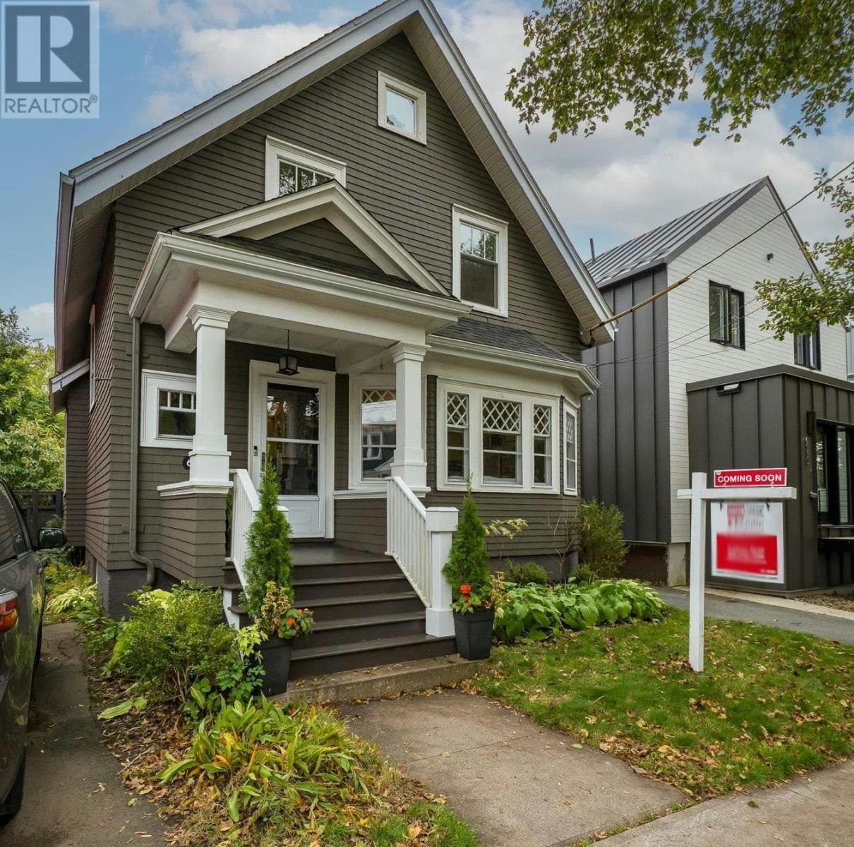 6326 Norwood Street, Halifax, NS, B3H 2L1
