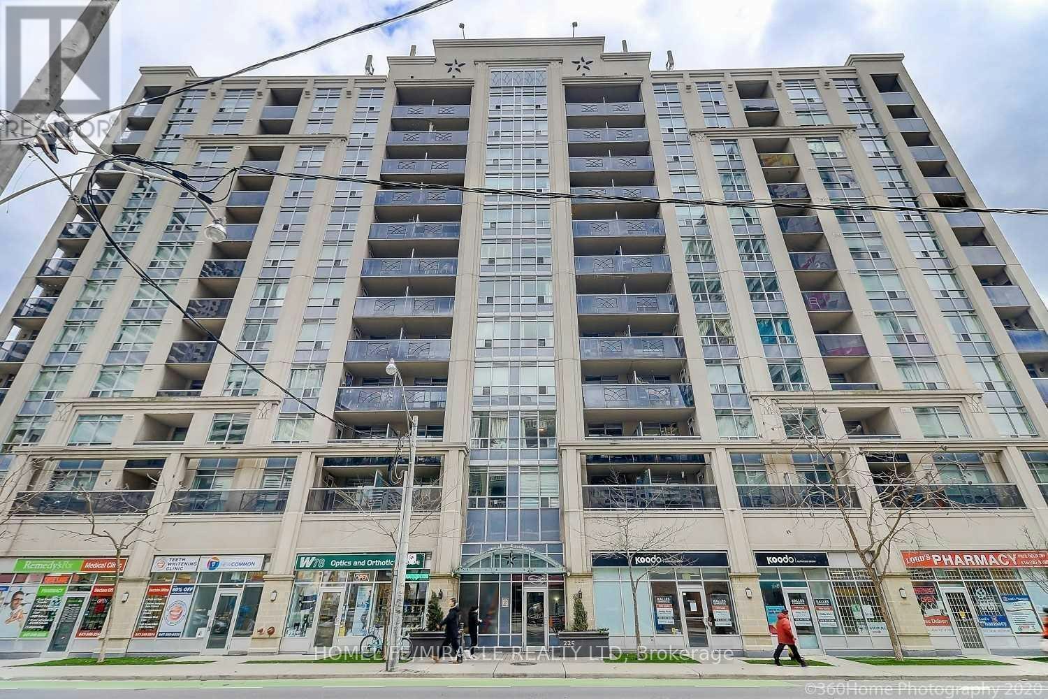 607-225 Wellesley Street, Toronto, ON, M4X 1X8