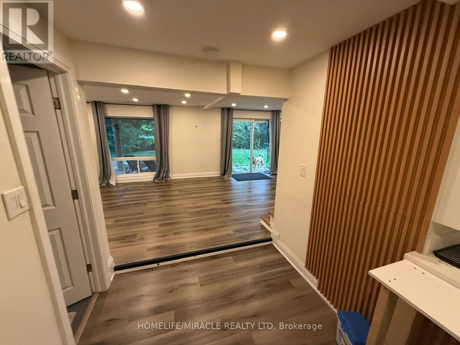 BSMT-838 Grace Street, Newmarket, ON, L3Y 2L7 - 10