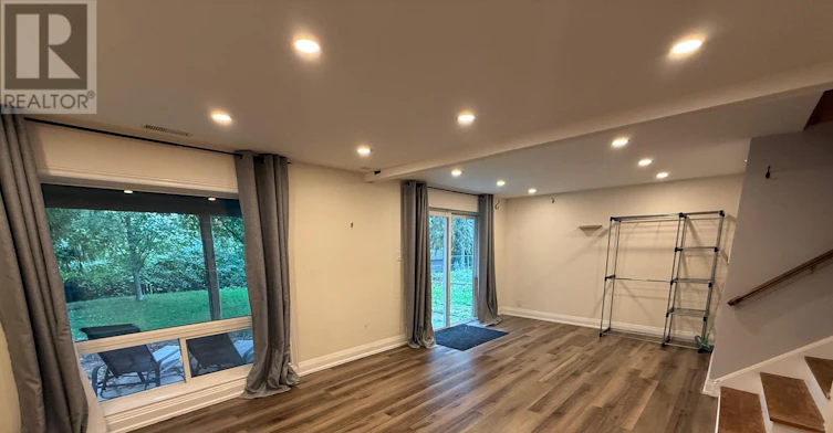 BSMT-838 Grace Street, Newmarket, ON, L3Y 2L7 - 9