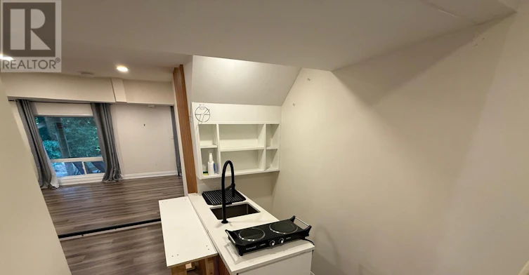 BSMT-838 Grace Street, Newmarket, ON, L3Y 2L7 - 14