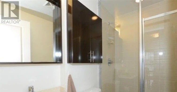 101-75 Park Road NORTH, Vaughan, ON, L4J 0H8 - 5