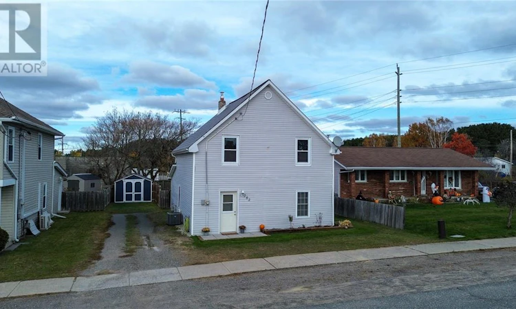 282 Syroid Street