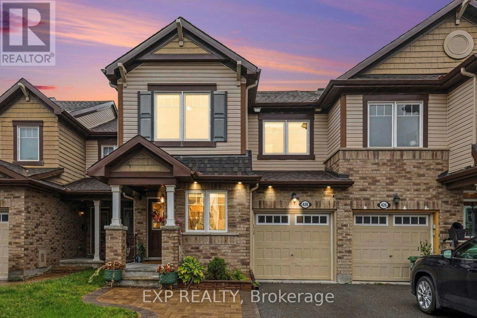 428 White Arctic Avenue, Ottawa, ON, K2J 5Y9